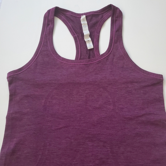Lululemon Swiftly Tech Racerback Tank In Chilled Grape/Black, Size 6 - Picture 3 of 12